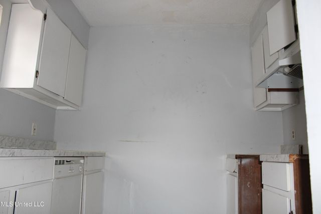 2614 Mclelland Street, Hattiesburg, MS 39401