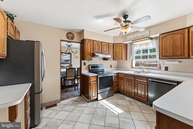 5209 CONNECTICUT AVE, Hammonton, NJ 08037