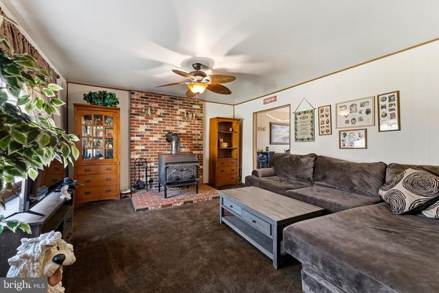 5209 CONNECTICUT AVE, Hammonton, NJ 08037
