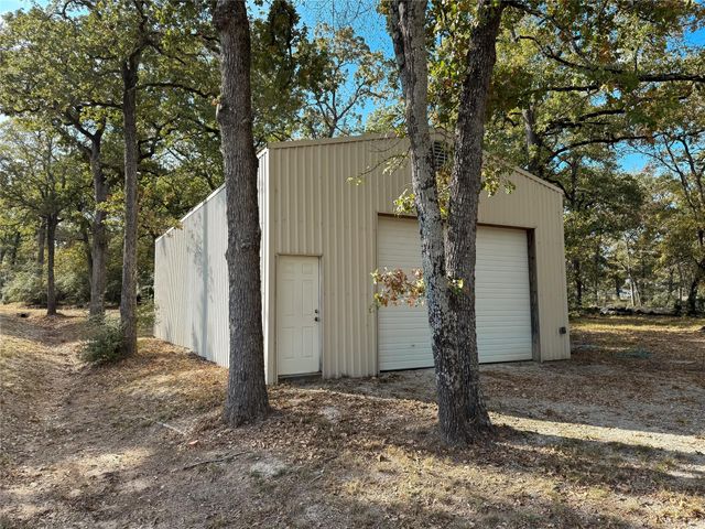 141 Lcr 773, Groesbeck, TX 76642