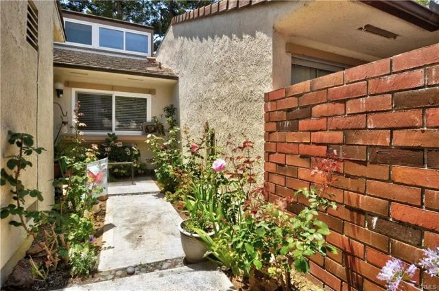 12 Lemon Tree, Irvine, CA 92612