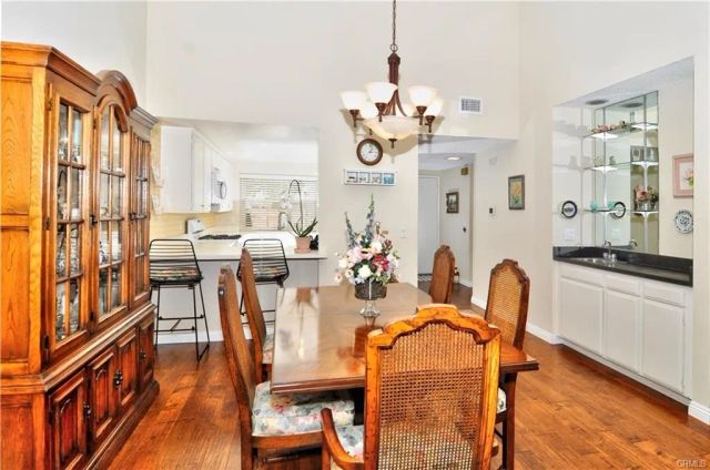 12 Lemon Tree, Irvine, CA 92612