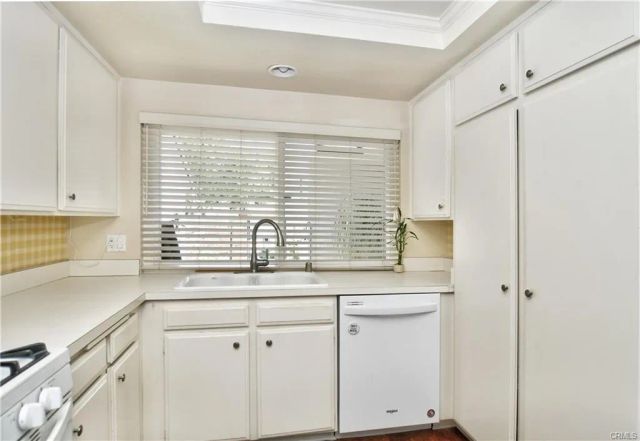 12 Lemon Tree, Irvine, CA 92612