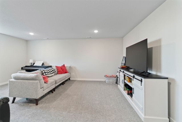 4416 NW 12th Street, Ankeny, IA 50023