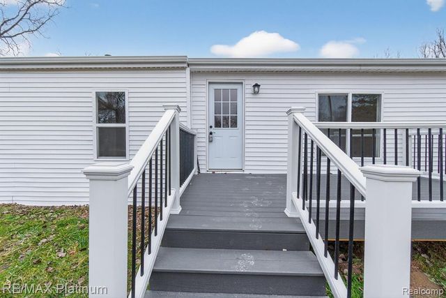 15313 Livermore Road, Pinckney, MI 48169