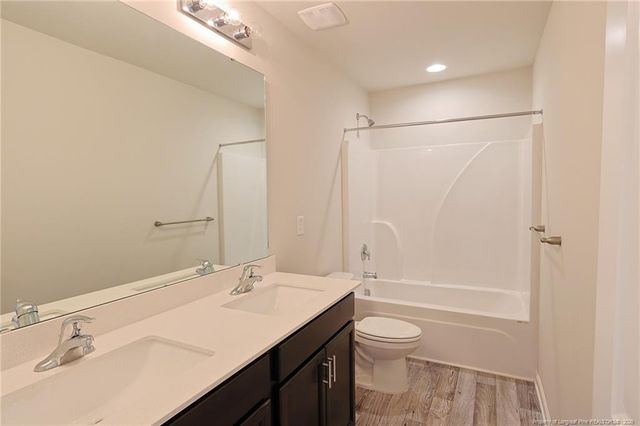 5565 Old Us 421 Highway, Lillington, NC 27546