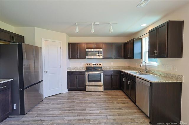 5565 Old Us 421 Highway, Lillington, NC 27546