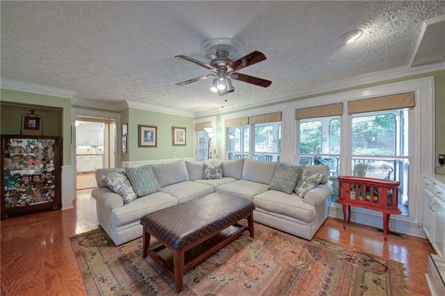 2000 Trotters Ridge Way, Roswell, GA 30075