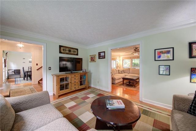 2000 Trotters Ridge Way, Roswell, GA 30075