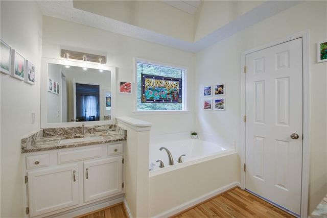 2000 Trotters Ridge Way, Roswell, GA 30075