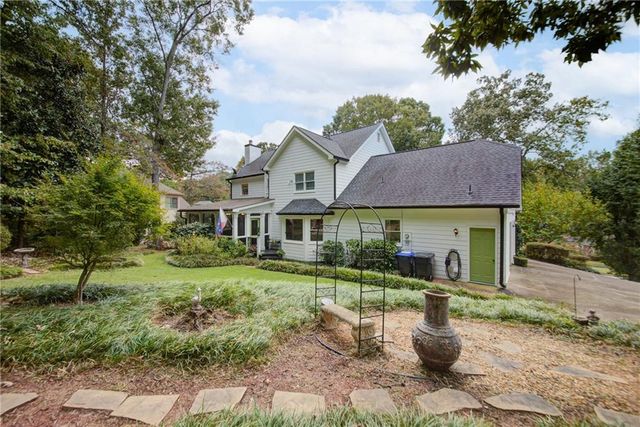 2000 Trotters Ridge Way, Roswell, GA 30075