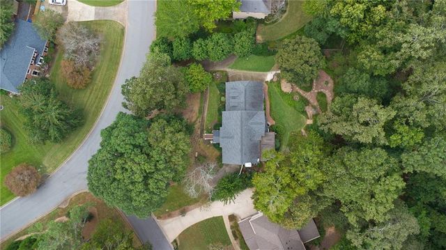 2000 Trotters Ridge Way, Roswell, GA 30075