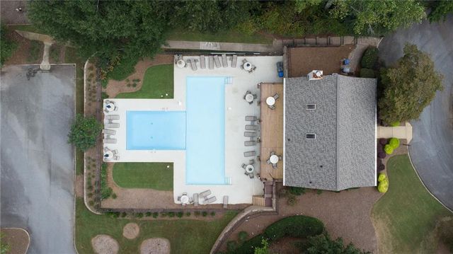 2000 Trotters Ridge Way, Roswell, GA 30075