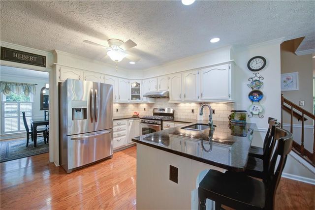 2000 Trotters Ridge Way, Roswell, GA 30075