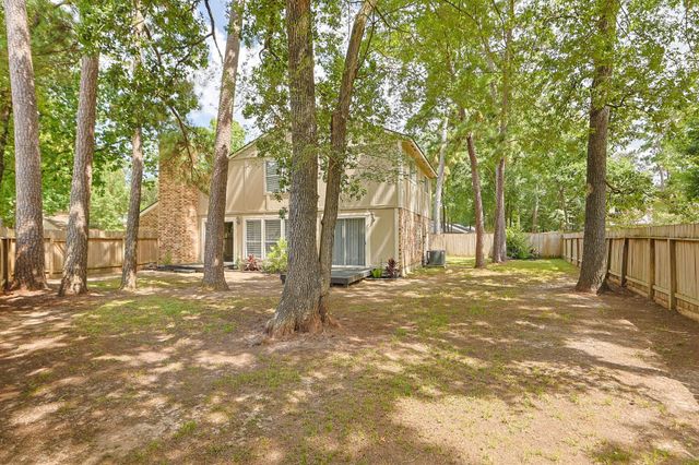 24 Rockfern Court, The Woodlands, TX 77380