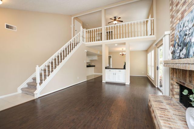 24 Rockfern Court, The Woodlands, TX 77380