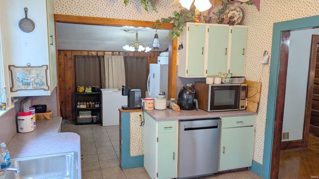 316 W Wiley Avenue, Bluffton, IN 46714