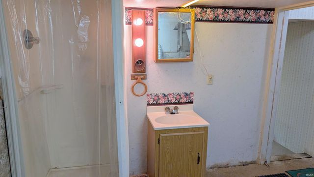 316 W Wiley Avenue, Bluffton, IN 46714