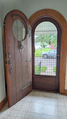 316 W Wiley Avenue, Bluffton, IN 46714