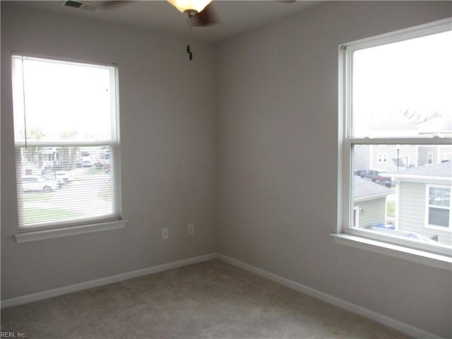 157 Hall Avenue AVE, Suffolk, VA 23434