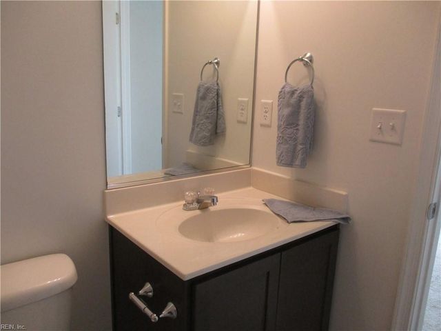 157 Hall Avenue AVE, Suffolk, VA 23434