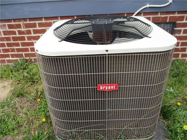 157 Hall Avenue AVE, Suffolk, VA 23434