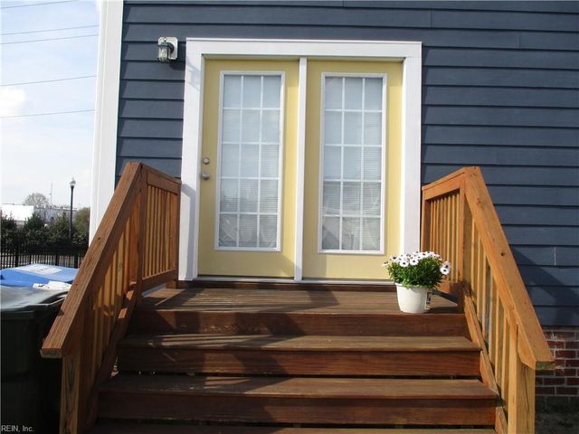 157 Hall Avenue AVE, Suffolk, VA 23434