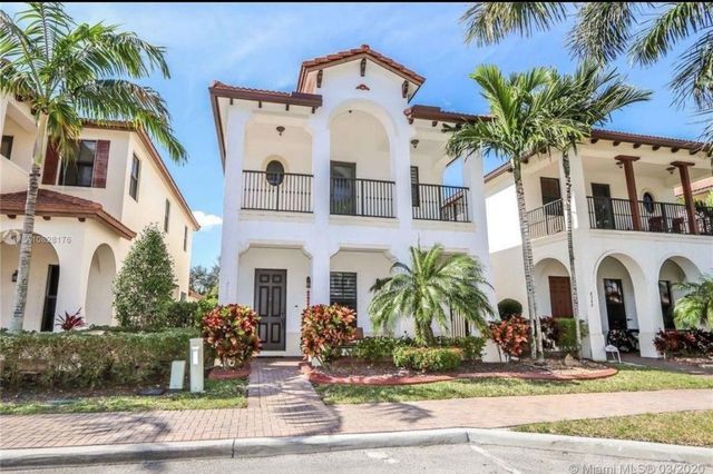 8362 NW 39th Court, Pembroke Pines, FL 33024