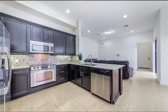 8362 NW 39th Court, Pembroke Pines, FL 33024