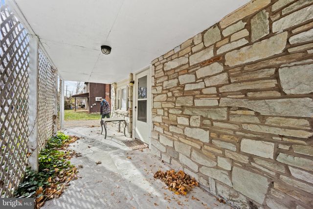 1642 BRISTOL PIKE, Morrisville, PA 19067