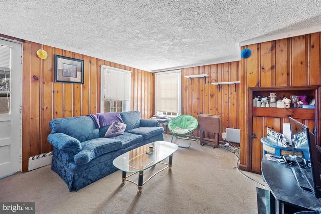 1642 BRISTOL PIKE, Morrisville, PA 19067