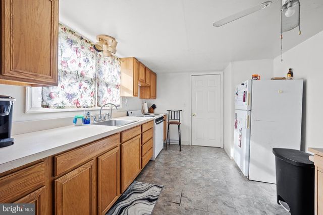 1642 BRISTOL PIKE, Morrisville, PA 19067