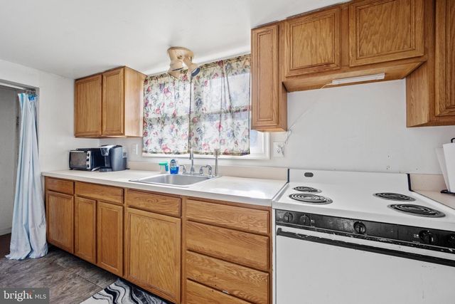 1642 BRISTOL PIKE, Morrisville, PA 19067