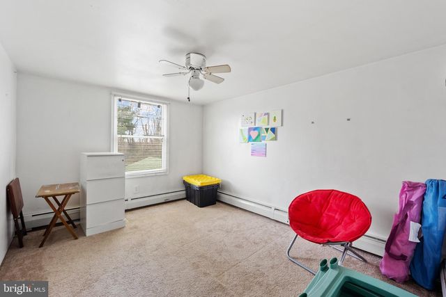 1642 BRISTOL PIKE, Morrisville, PA 19067