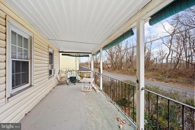 1642 BRISTOL PIKE, Morrisville, PA 19067