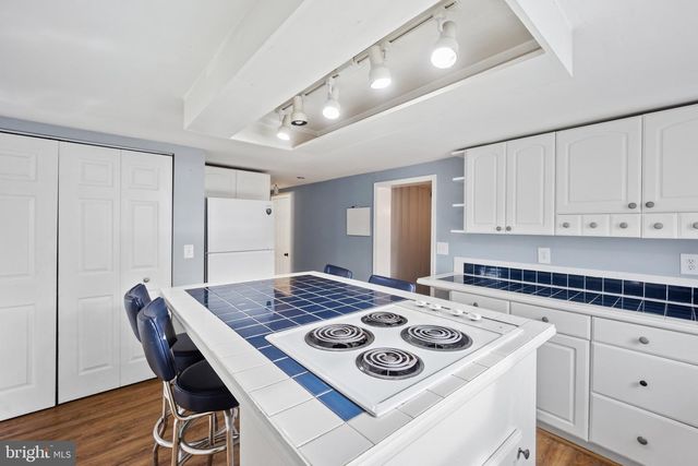 1642 BRISTOL PIKE, Morrisville, PA 19067