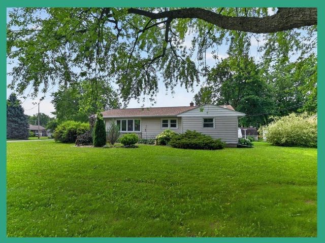 400 Frost Woods Road, Monona, WI 53716