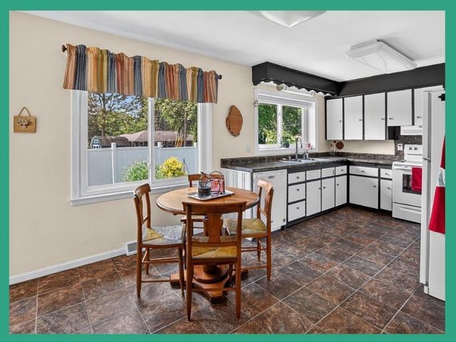 400 Frost Woods Road, Monona, WI 53716