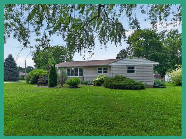 400 Frost Woods Road, Monona, WI 53716
