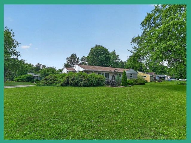 400 Frost Woods Road, Monona, WI 53716