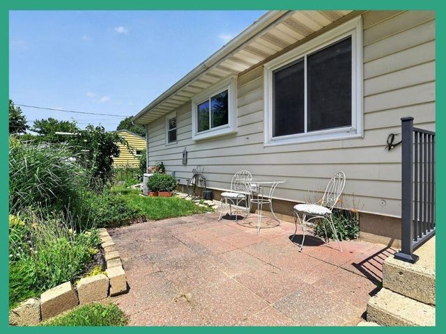 400 Frost Woods Road, Monona, WI 53716