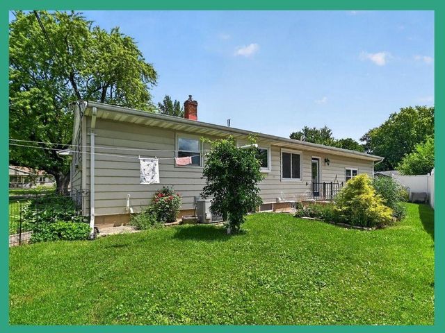 400 Frost Woods Road, Monona, WI 53716