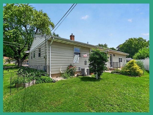 400 Frost Woods Road, Monona, WI 53716