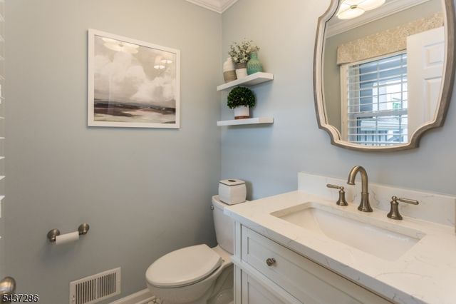 1 Copperfield Way, Morris Twp., NJ 07960