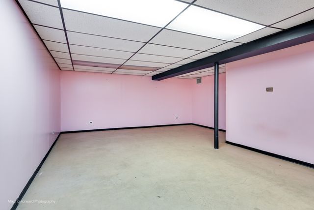 539 W Eggerding Drive, Addison, IL 60101