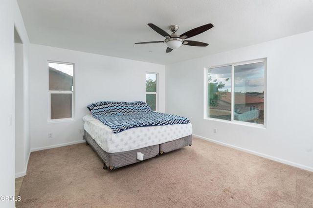 5128 Ederia Way, Bakersfield, CA 93313