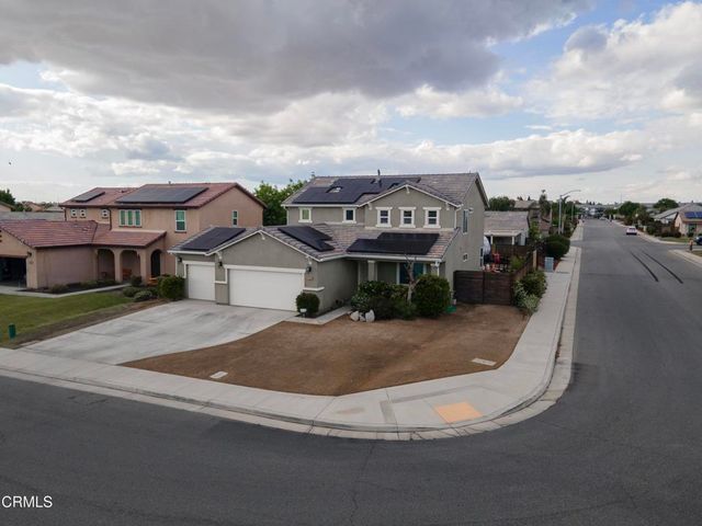 5128 Ederia Way, Bakersfield, CA 93313