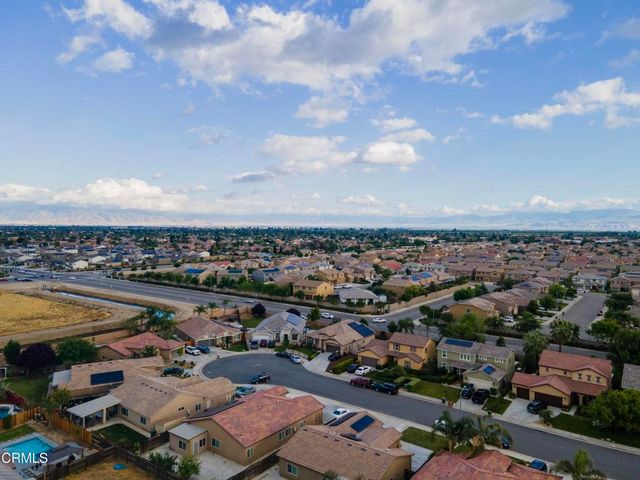 5128 Ederia Way, Bakersfield, CA 93313