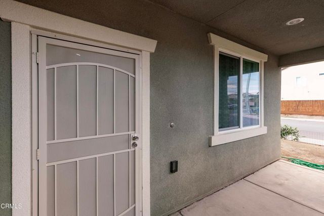 5128 Ederia Way, Bakersfield, CA 93313