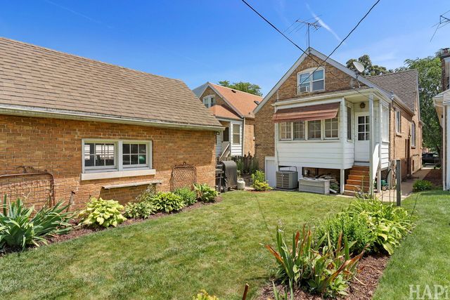 7846 Kenneth Avenue, Skokie, IL 60076